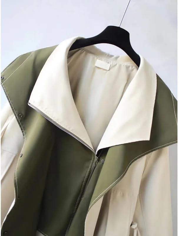 Stylish Jacket with Weather and Wind Resistance