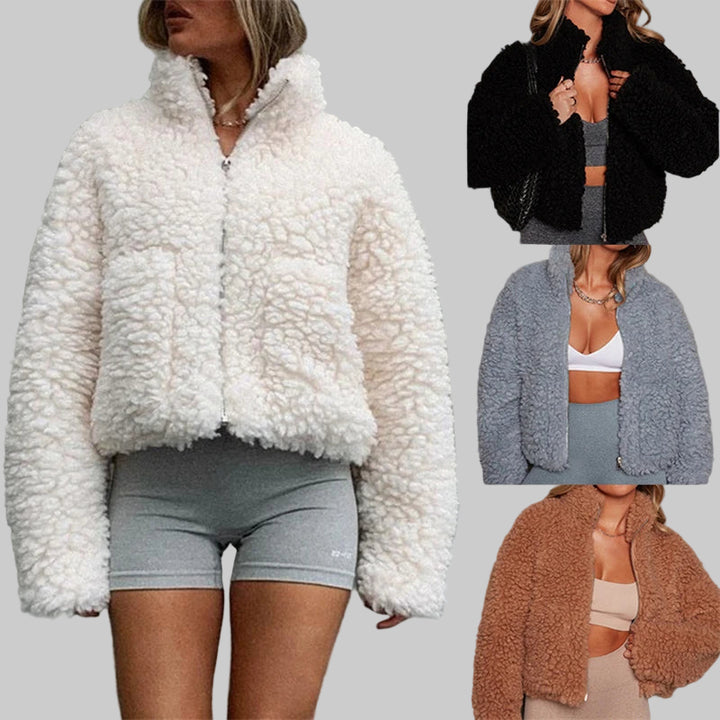 Short lambswool coat