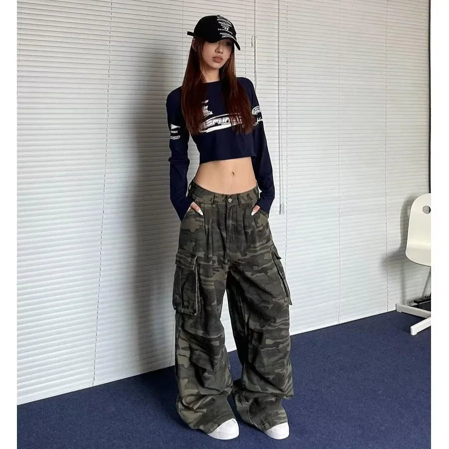 Trendy Oversized Camouflage Pleated Cargo Pants