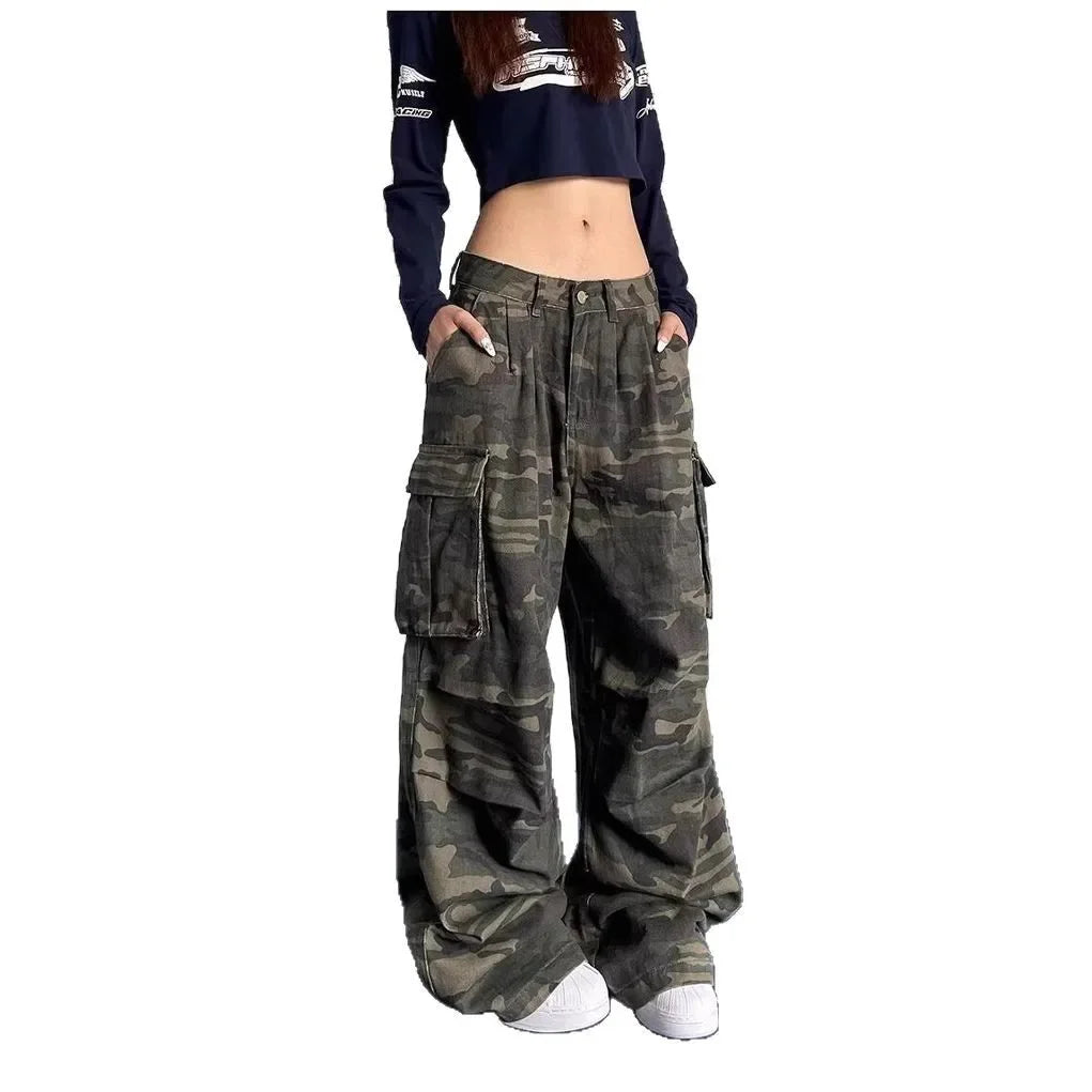 Trendy Oversized Camouflage Pleated Cargo Pants