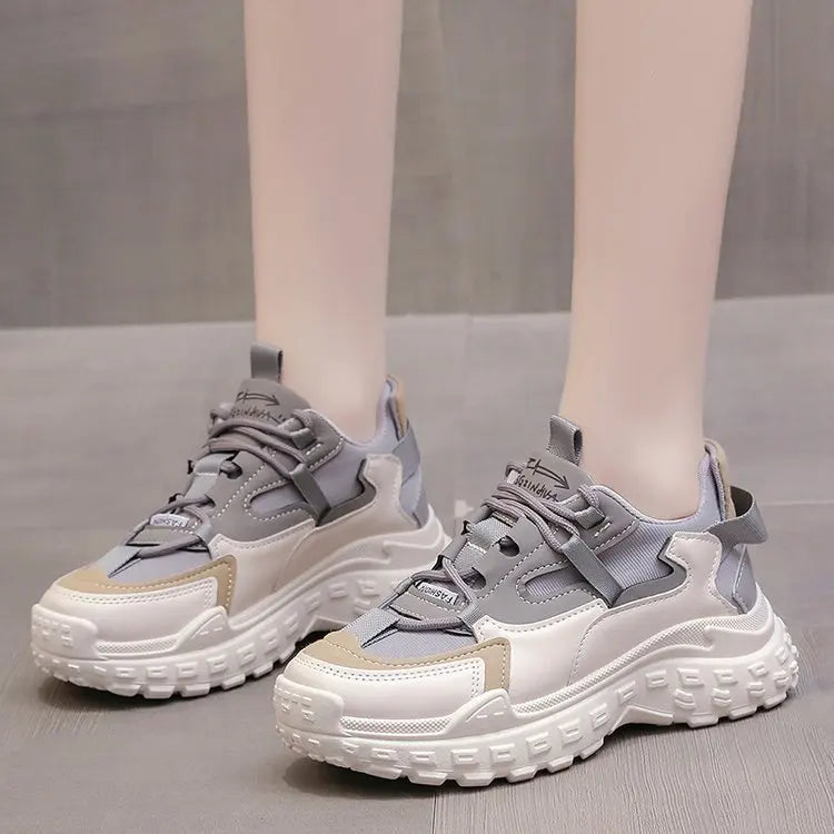 Lightweight Fashion Casual Sneakers