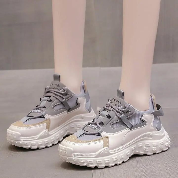 Lightweight Fashion Casual Sneakers
