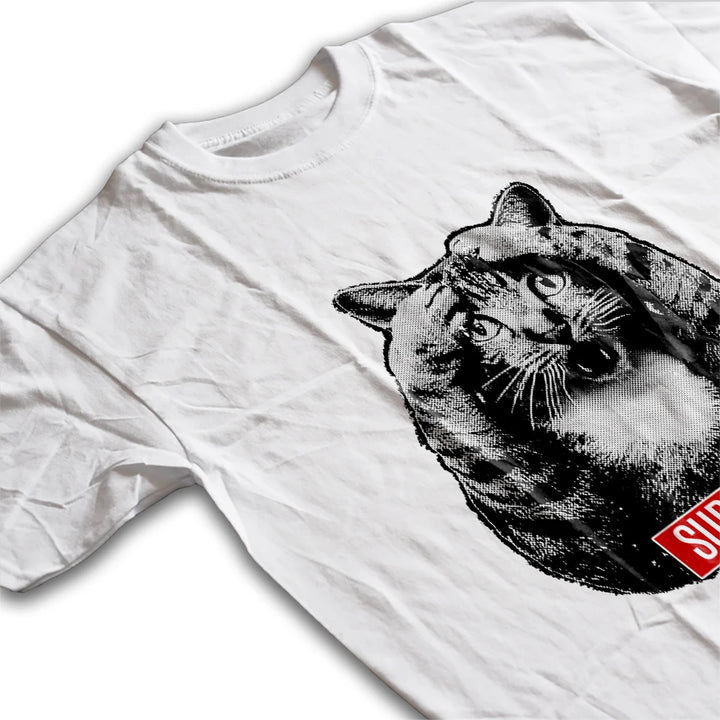 Surprise Cat Graphic T-Shirt