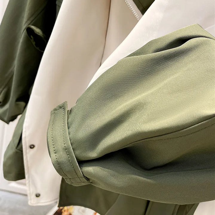 Stylish Jacket with Weather and Wind Resistance