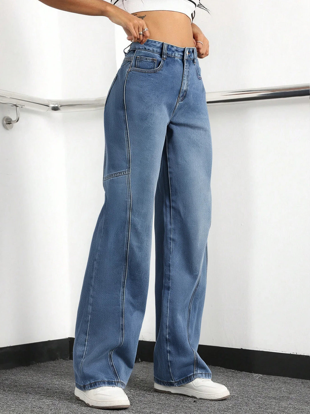 High-Waisted Wide-Leg Cargo Jeans