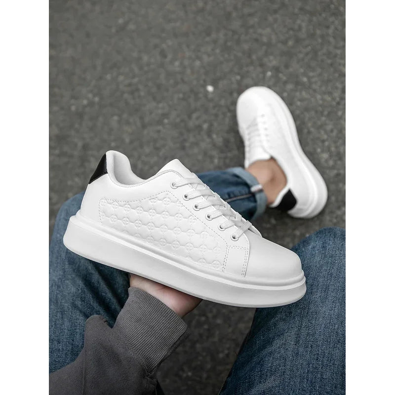 Classic Low-Top Skate Sneakers