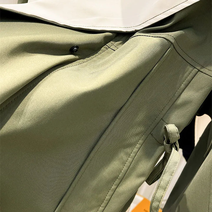 Stylish Jacket with Weather and Wind Resistance