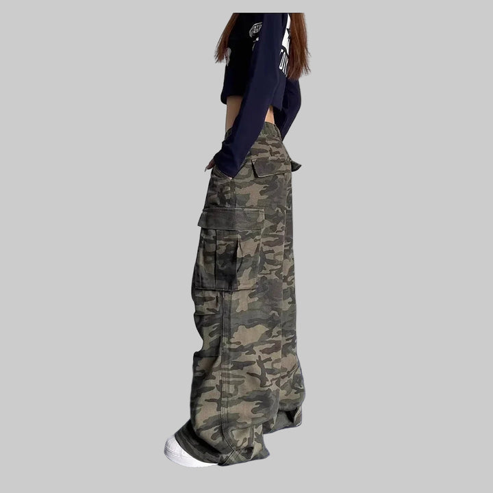 Trendy Oversized Camouflage Pleated Cargo Pants