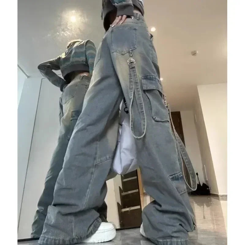 Distressed Washed Cargo Jeans with Spliced Pockets