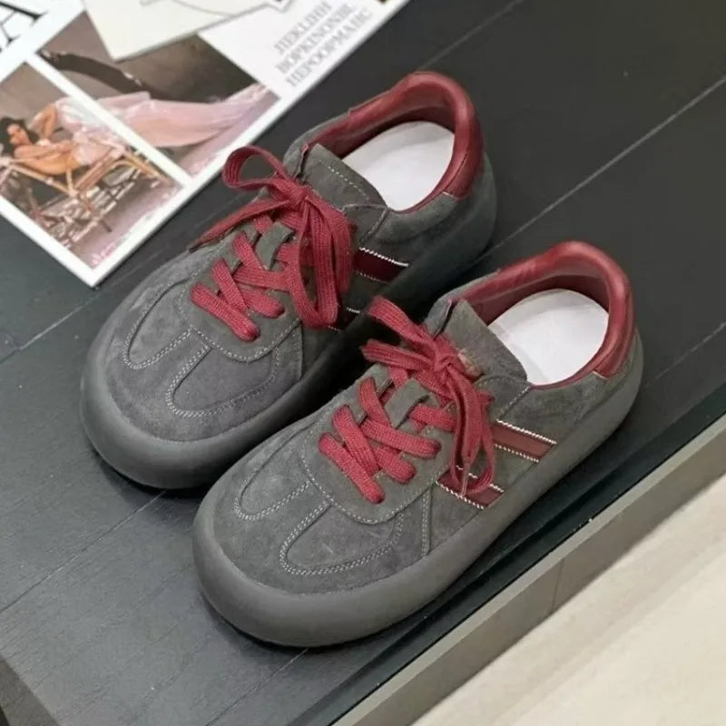 Casual Lace-Up durable vulcanized Sneakers