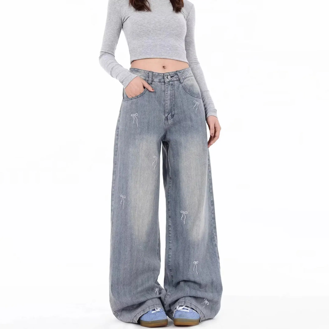 Bow embroidered straight jeans