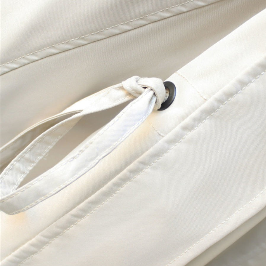 Stylish Jacket with Weather and Wind Resistance