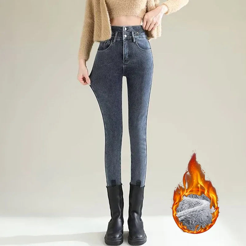 Chic Plush Thermal Straight Winter Jeans