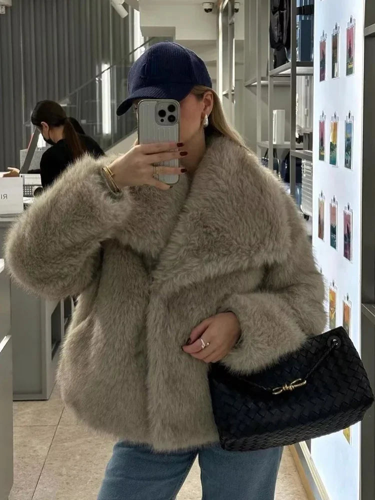 Plush Fluffy Autumn/Winter Faux Fur Coat
