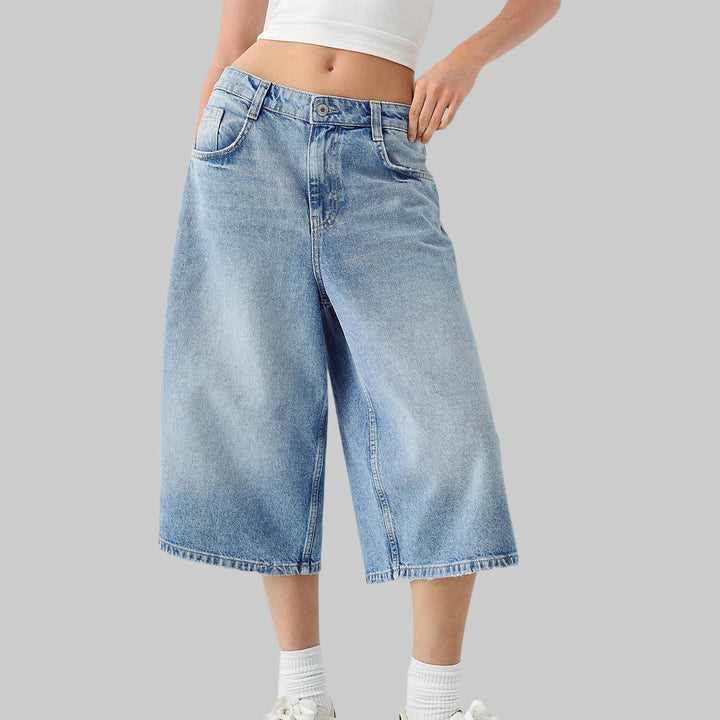 Chic Knee-Length Denim Shorts