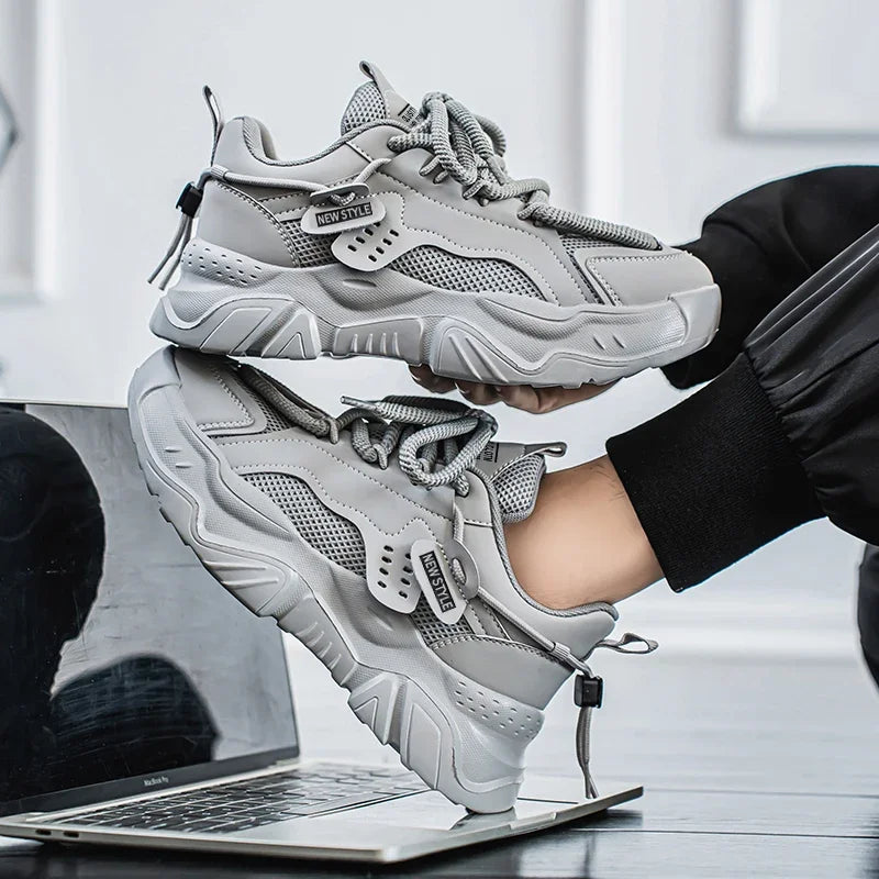 Lightweight Stretch Wear-Resistant Sneakers