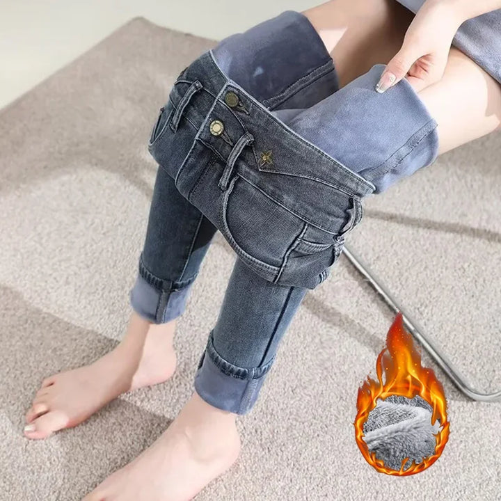 Chic Plush Thermal Straight Winter Jeans