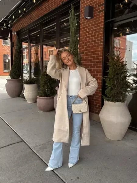 Ultra-High Waist Stretch Flare Jeans