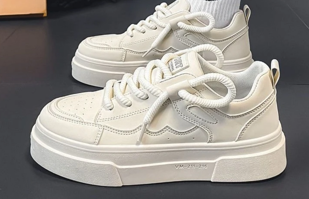 Trendy Versatile Thick-Soled Chunky Sneakers